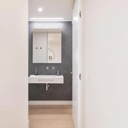 Bay View Penthouse By Olala Homes Apartment