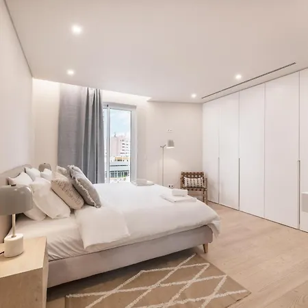 Bay View Penthouse By Olala Homes Apartment