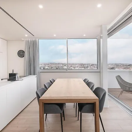 Bay View Penthouse By Olala Homes Daire